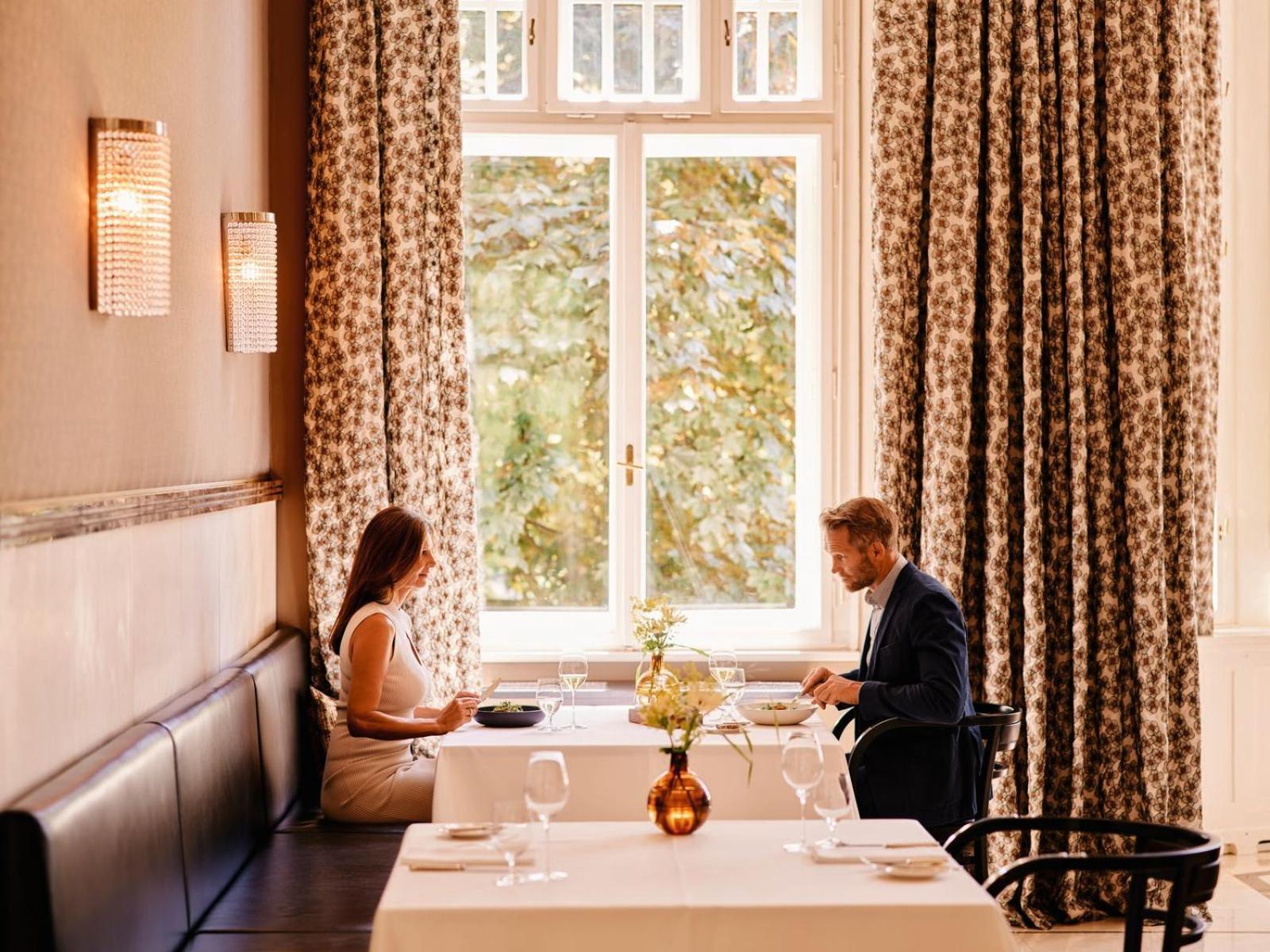 Tauroa Steirerschloessl Hotel Zeltweg Luaran gambar