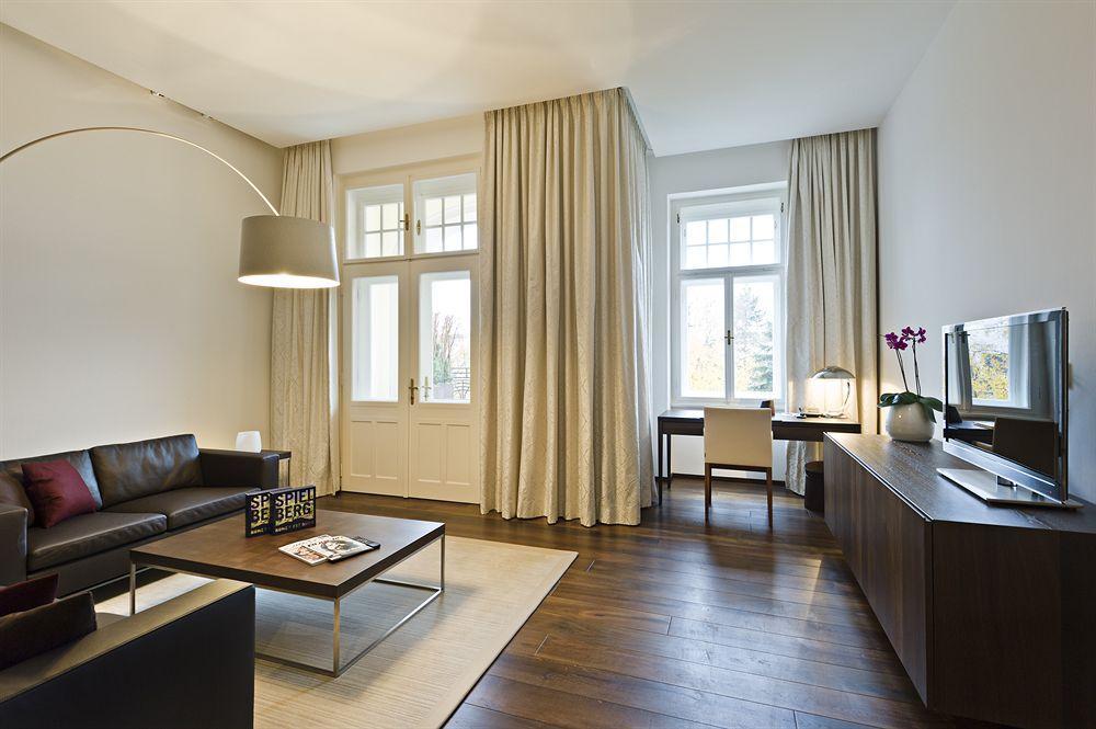 Tauroa Steirerschloessl Hotel Zeltweg Luaran gambar