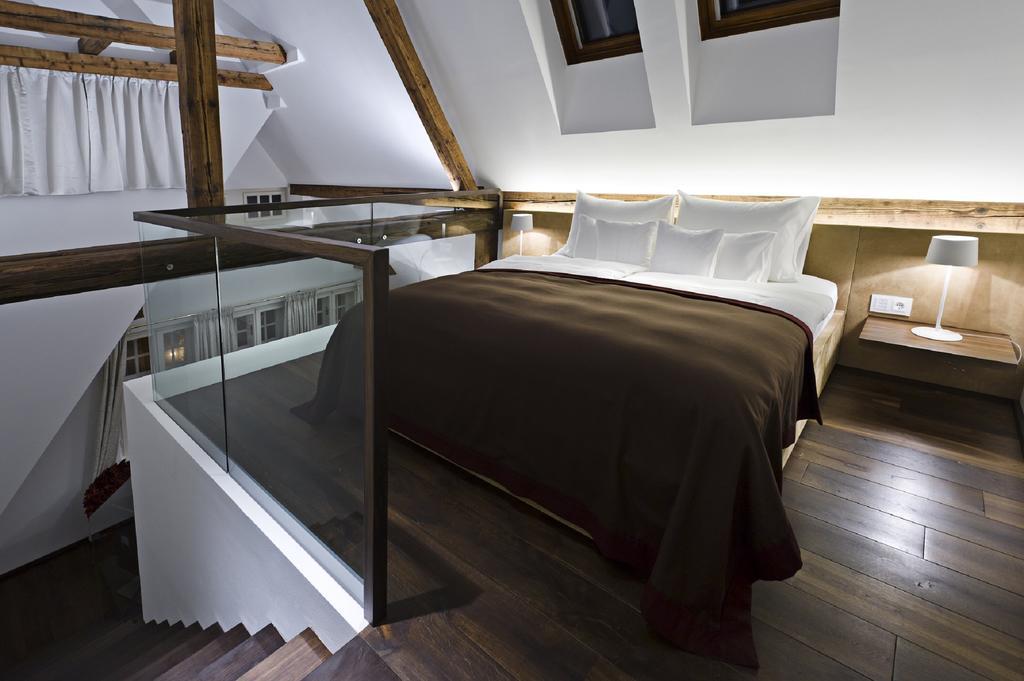 Tauroa Steirerschloessl Hotel Zeltweg Luaran gambar